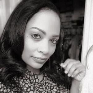 Meet your Posher, Latoya